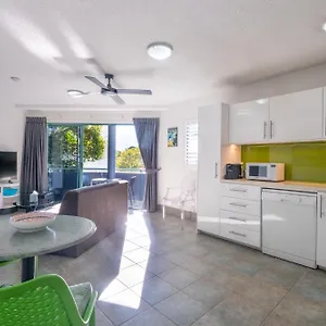Noosa River Sandy Shores **** Noosaville