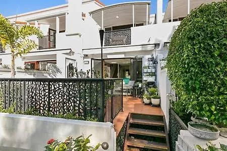 Villa Aqua Noosaville Aparthotel